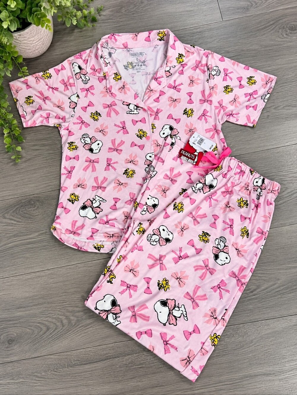Peanuts Pink Snoopy & Woodstock Coquette Bows Pajama Set